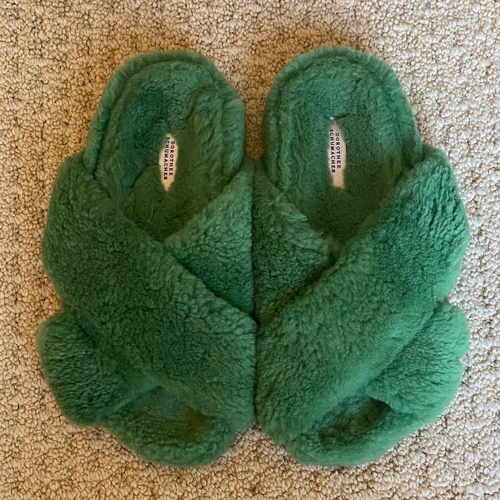 Green Fuzzy Women's Sandals
